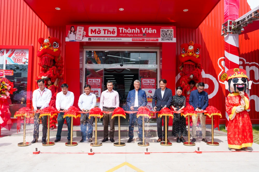 Central Retail Vietnam Launches New mini go! Go Cong Tay Supermarket in Dong Thap Province