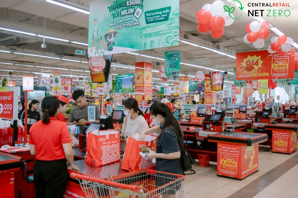 “No Plastic Bag Day” and “No Plastic Bag Month”
